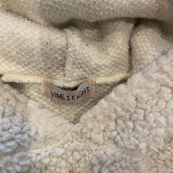 Vine 1 Eight size youth girl small super soft white unicorn hooded sweatshirt - Picture 2 of 3